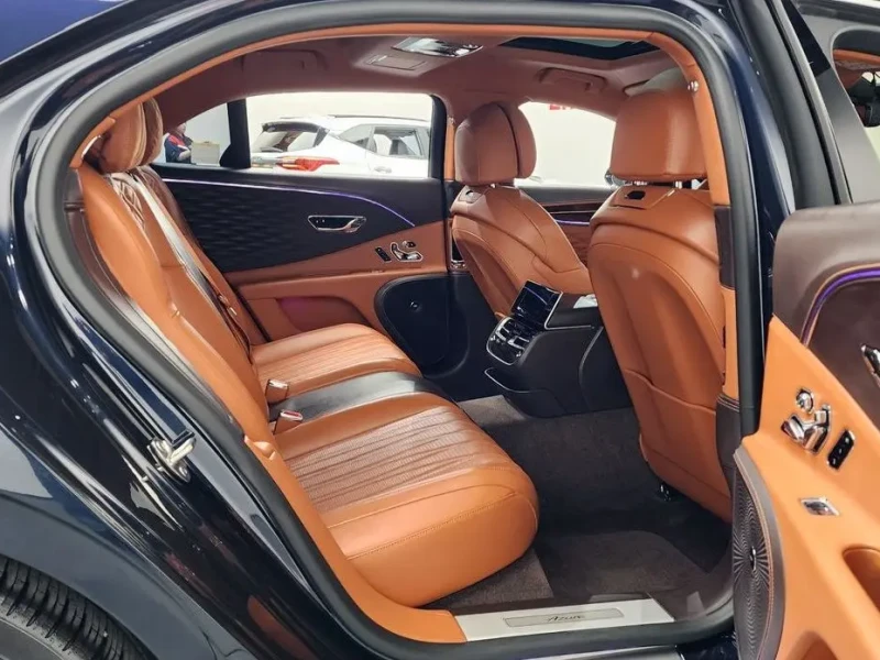 2023 Bentley Flying Spur с пробегом 37 573 км