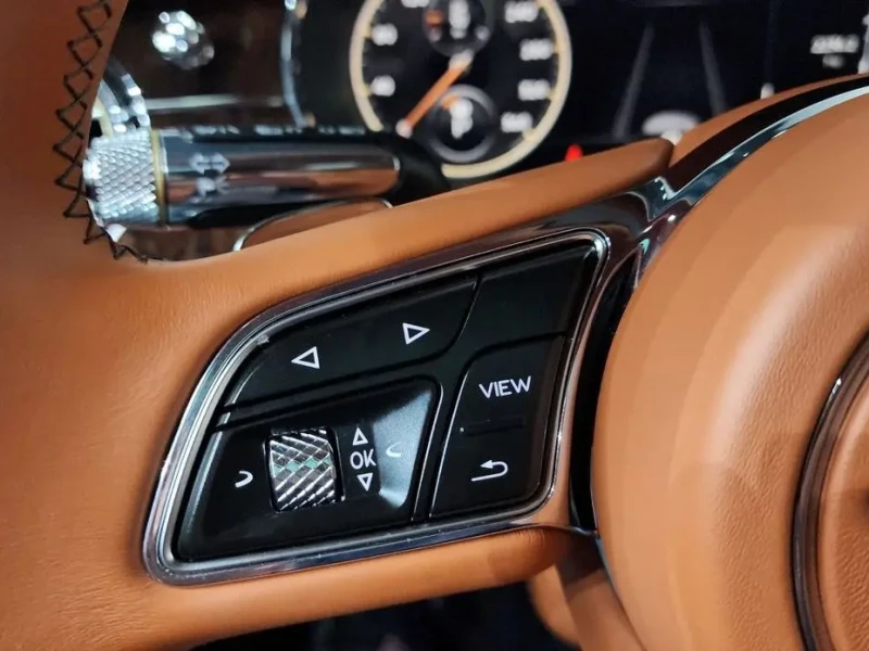 2023 Bentley Flying Spur с пробегом 37 573 км