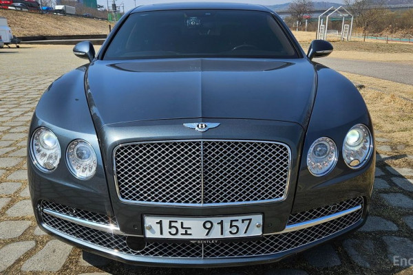 2014 Bentley Flying Spur с пробегом 85 000 км