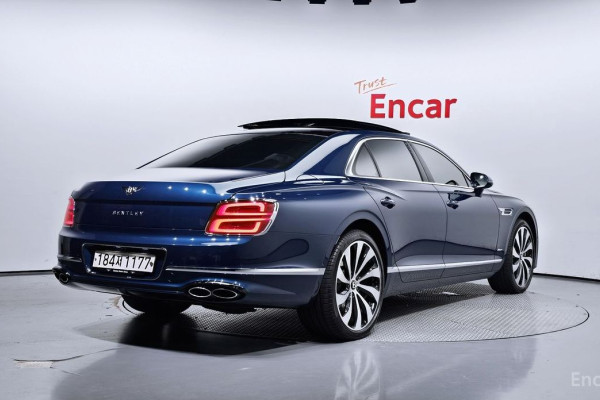 2024 Bentley Flying Spur с пробегом 12 894 км