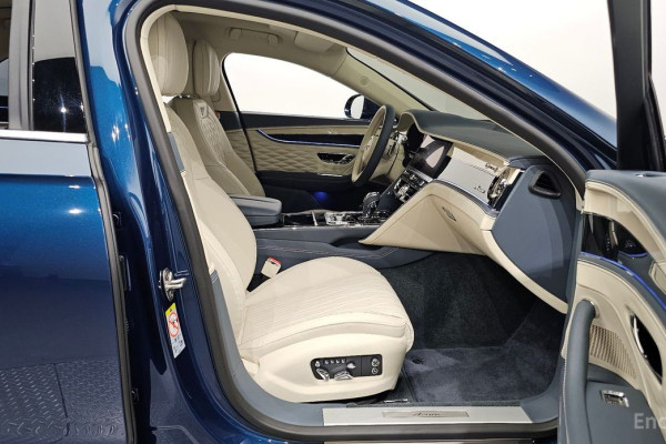 2024 Bentley Flying Spur с пробегом 12 894 км
