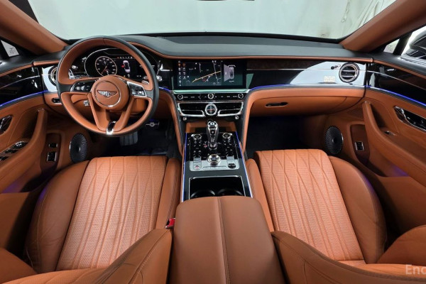 2020 Bentley Flying Spur с пробегом 29 099 км