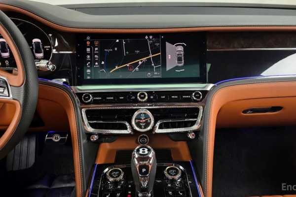 2020 Bentley Flying Spur с пробегом 29 099 км