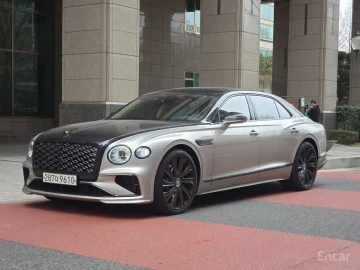 2025 Bentley Flying Spur с пробегом 2 200 км