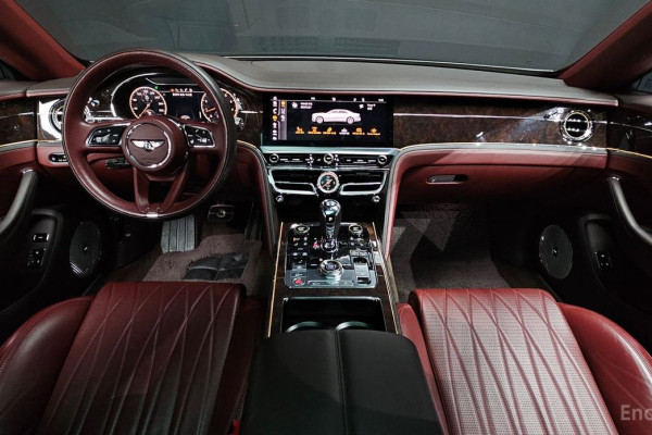 2022 Bentley Flying Spur с пробегом 72 059 км