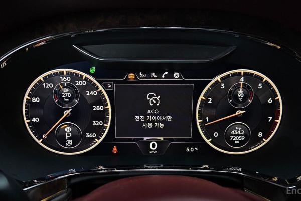 2022 Bentley Flying Spur с пробегом 72 059 км