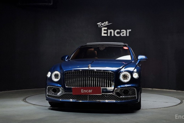 2023 Bentley Flying Spur с пробегом 85 311 км