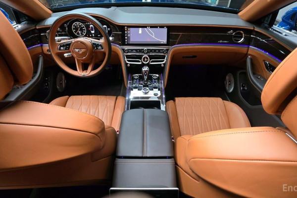 2023 Bentley Flying Spur с пробегом 85 311 км