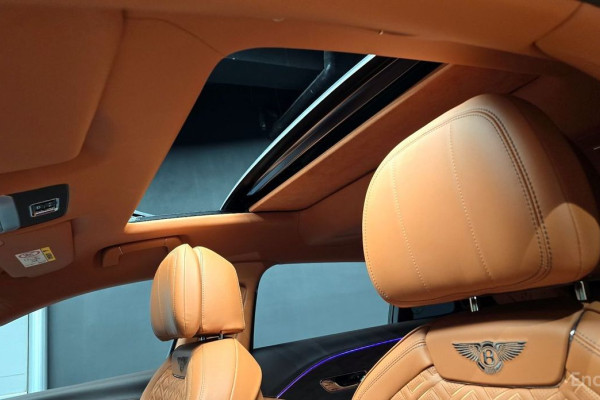 2023 Bentley Flying Spur с пробегом 85 311 км