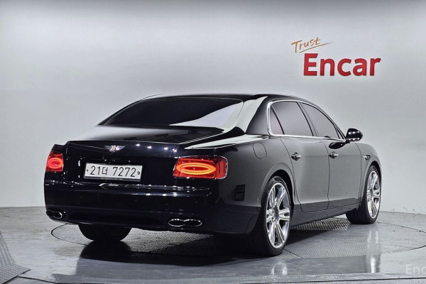 2017 Bentley Flying Spur с пробегом 133 857 км