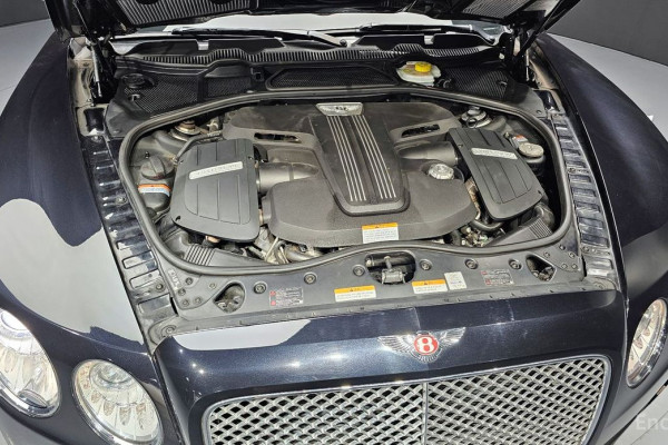 2017 Bentley Flying Spur с пробегом 133 857 км