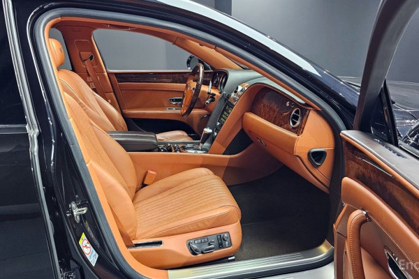 2017 Bentley Flying Spur с пробегом 133 857 км