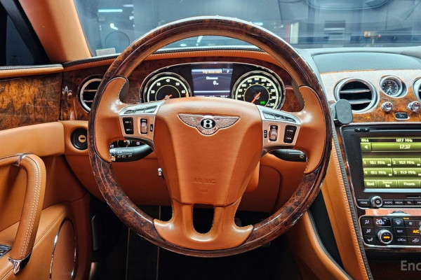 2017 Bentley Flying Spur с пробегом 133 857 км