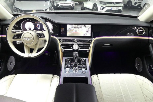 2024 Bentley Flying Spur с пробегом 7 800 км
