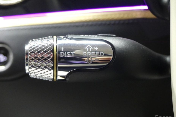 2024 Bentley Flying Spur с пробегом 7 800 км