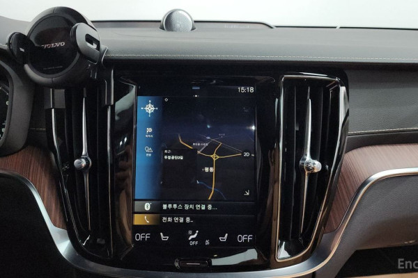 2021 Volvo S60 с пробегом 33 980 км