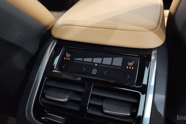 2021 Volvo S60 с пробегом 33 980 км