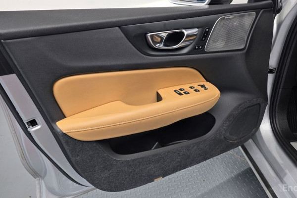 2021 Volvo S60 с пробегом 67 317 км