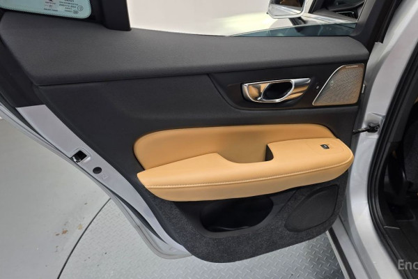 2021 Volvo S60 с пробегом 67 317 км