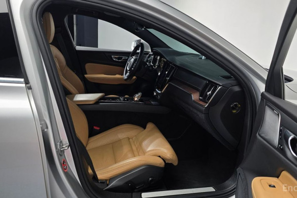 2021 Volvo S60 с пробегом 67 317 км