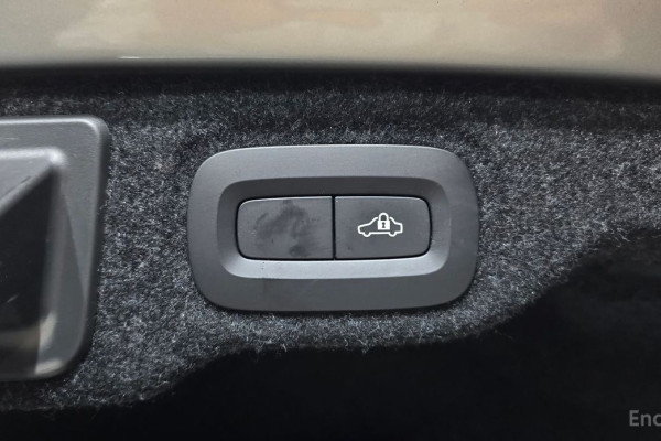 2021 Volvo S60 с пробегом 67 317 км