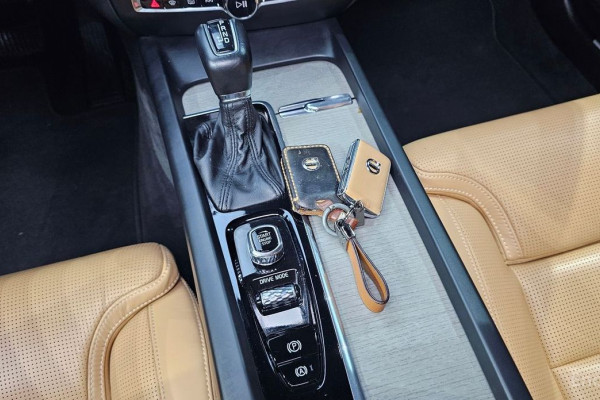 2019 Volvo S60 с пробегом 65 714 км