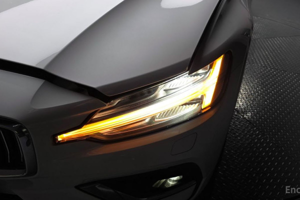 2020 Volvo S60 с пробегом 68 402 км