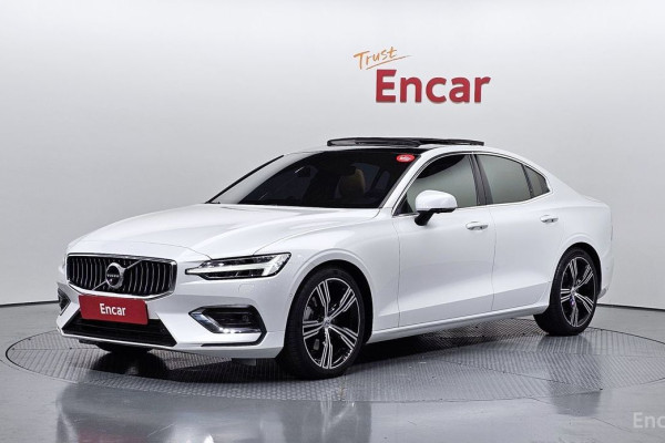 2019 Volvo S60 с пробегом 32 493 км