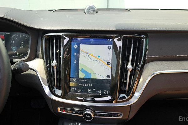 2019 Volvo S60 с пробегом 64 618 км