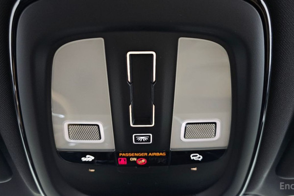 2023 Volvo S60 с пробегом 40 283 км