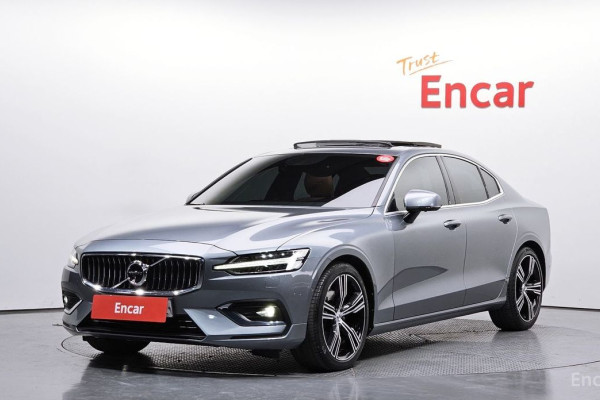 2020 Volvo S60 с пробегом 105 250 км