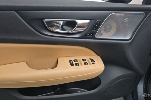 2020 Volvo S60 с пробегом 34 863 км