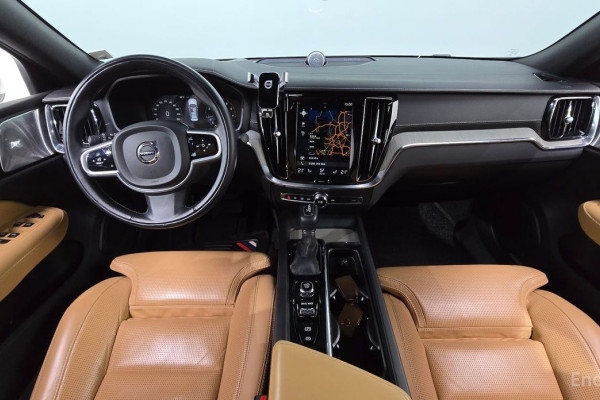 2020 Volvo S60 с пробегом 65 650 км