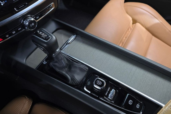 2020 Volvo S60 с пробегом 65 650 км