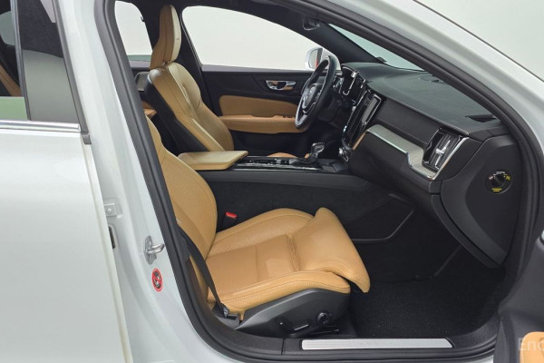 2020 Volvo S60 с пробегом 65 650 км