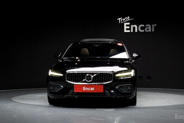 2022 Volvo S60 с пробегом 80 733 км