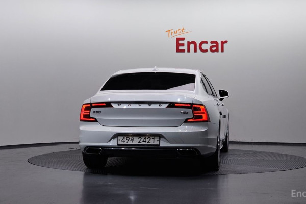 2019 Volvo S90 с пробегом 209 581 км