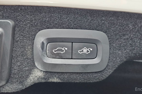 2019 Volvo S90 с пробегом 209 581 км