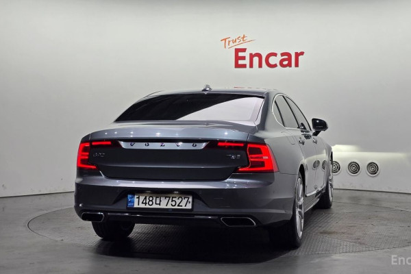 2019 Volvo S90 с пробегом 106 683 км