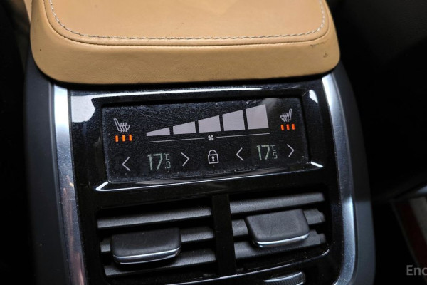 2019 Volvo S90 с пробегом 106 683 км