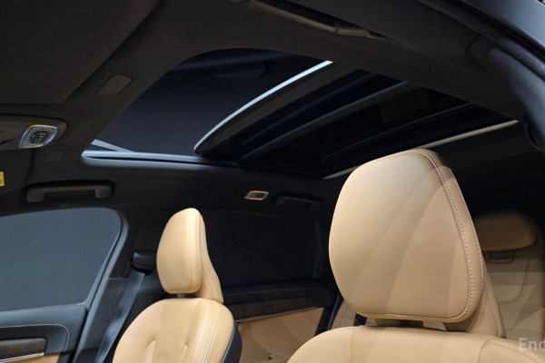 2021 Volvo S90 с пробегом 121 406 км