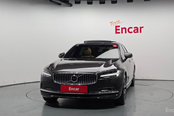 2020 Volvo S90 с пробегом 60 442 км