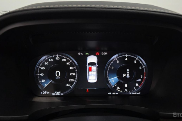 2020 Volvo S90 с пробегом 60 442 км