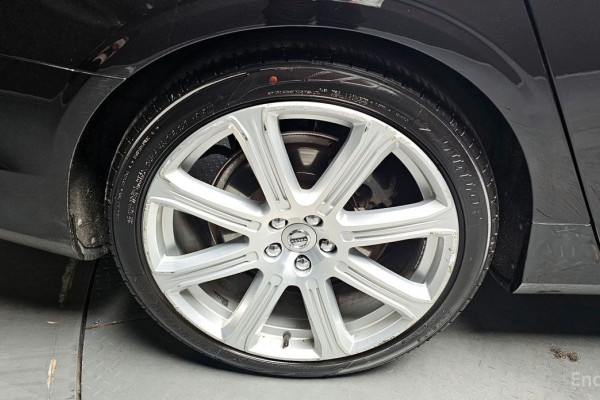 2017 Volvo S90 с пробегом 227 473 км