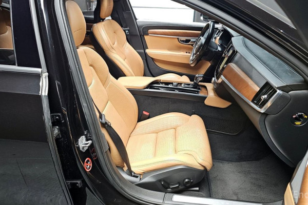 2017 Volvo S90 с пробегом 227 473 км