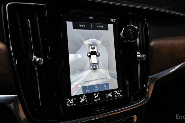 2017 Volvo S90 с пробегом 227 473 км