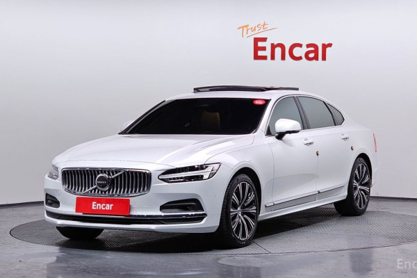 2024 Volvo S90 с пробегом 13 537 км