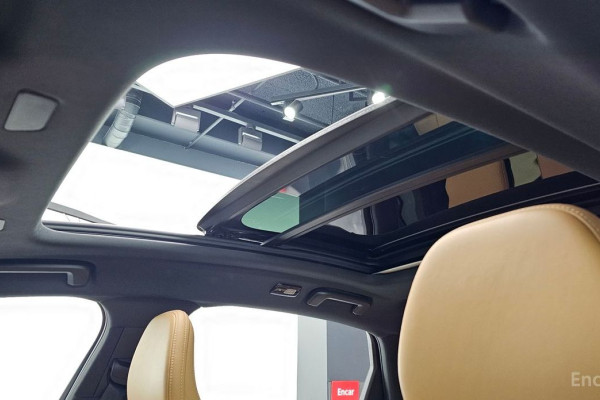 2024 Volvo S90 с пробегом 13 537 км