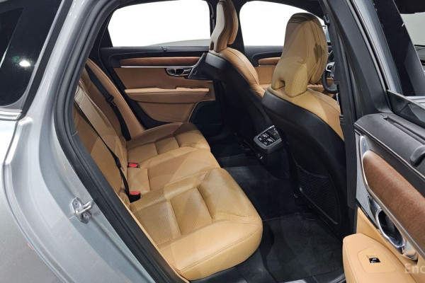 2019 Volvo S90 с пробегом 96 345 км