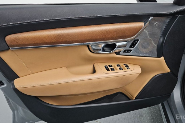2019 Volvo S90 с пробегом 96 345 км